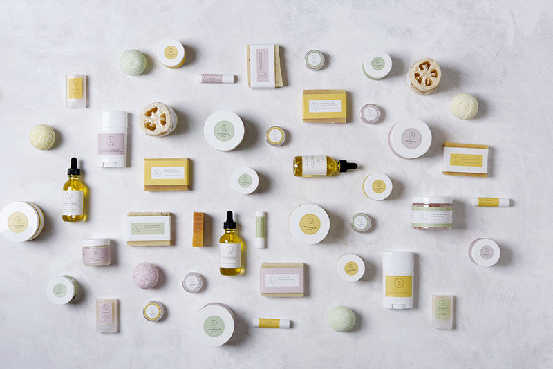 self care subscription boxes for women, bath and body pampering subscription boxes